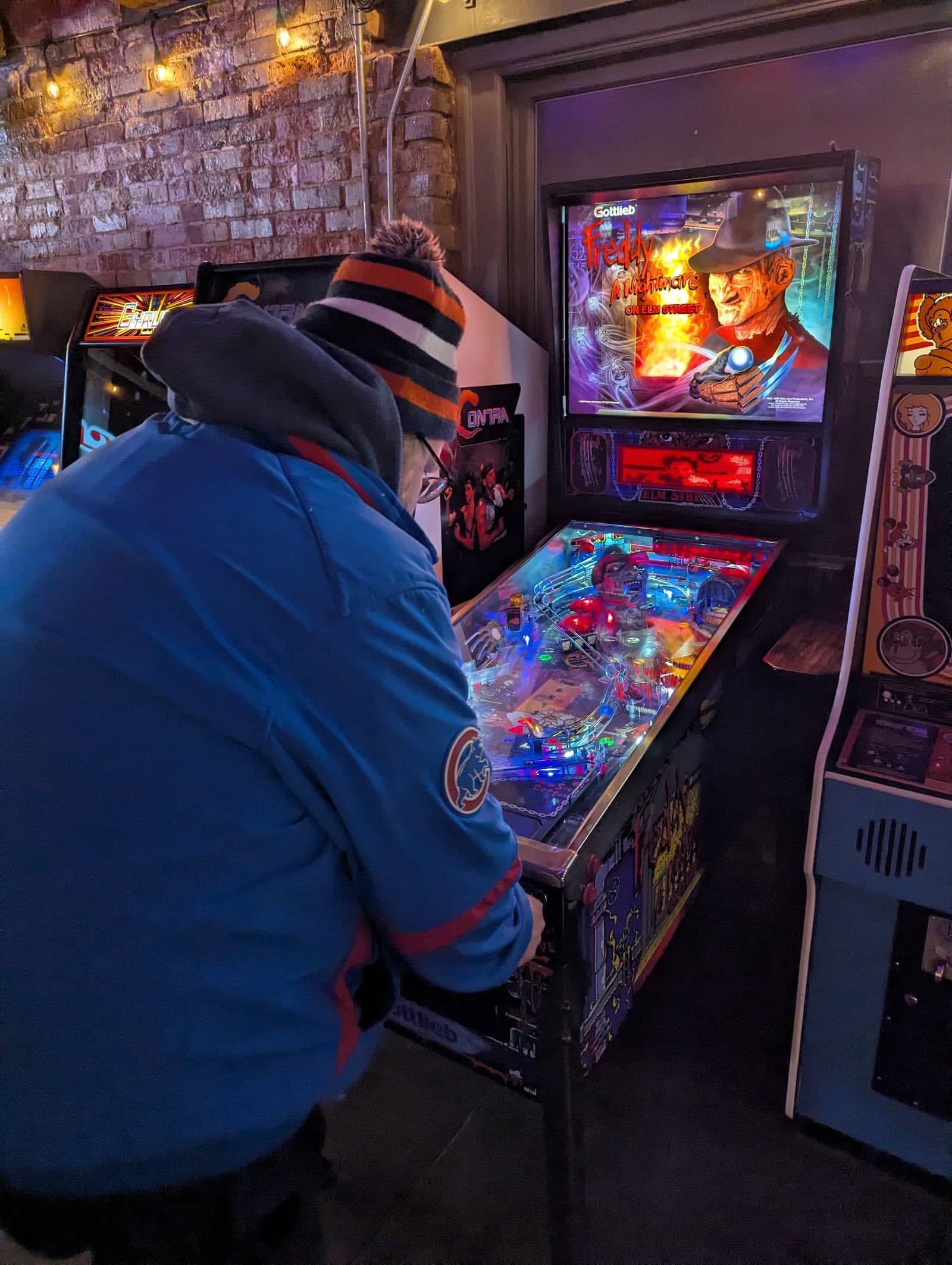 VS. Arcade Bar