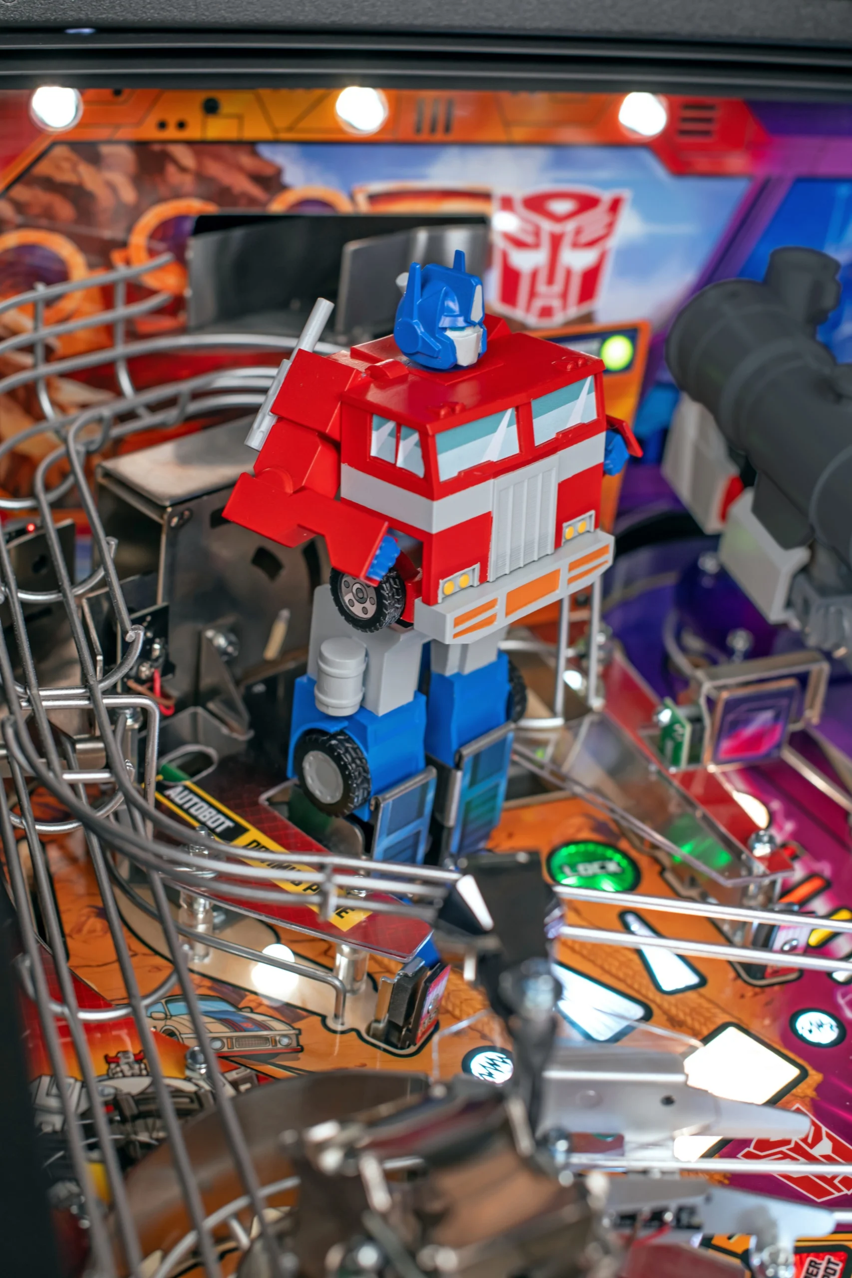 Transformers: More Than Meets the Eye thumbnail 3