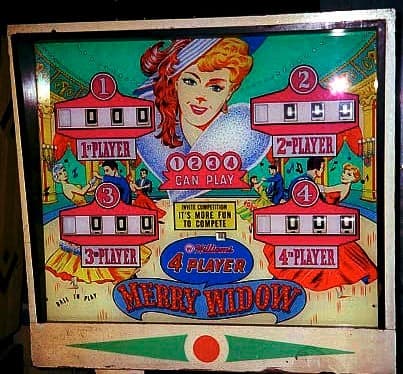 Merry Widow thumbnail 5