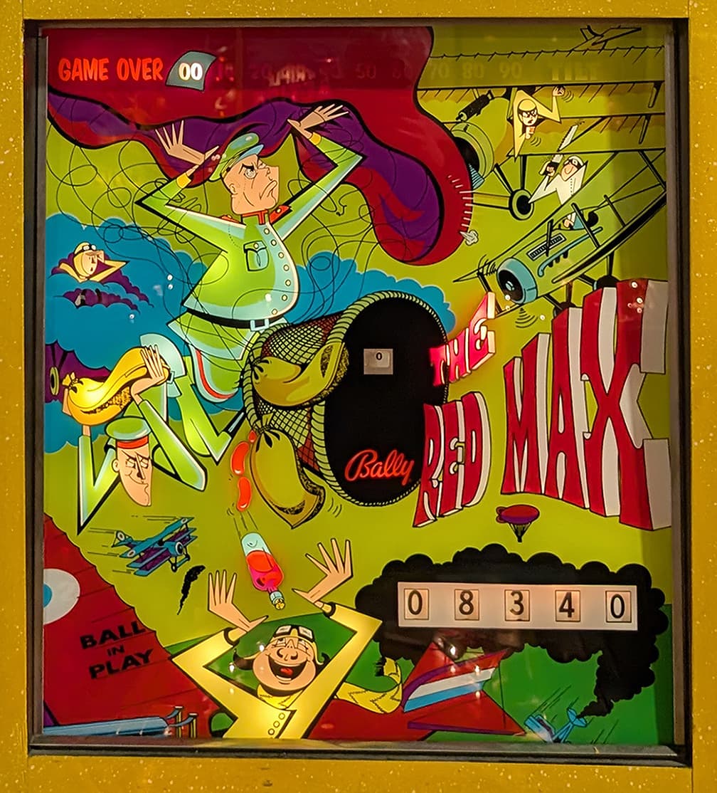 The Red Max photo 2