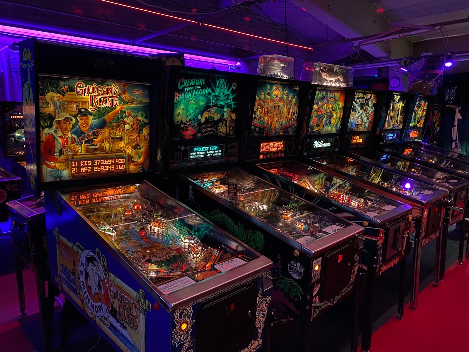 Hopeakuula Arcade