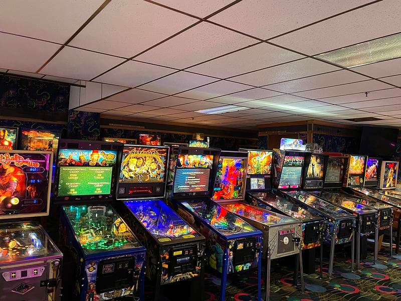 Blainbrook Entertainment Center photo 8