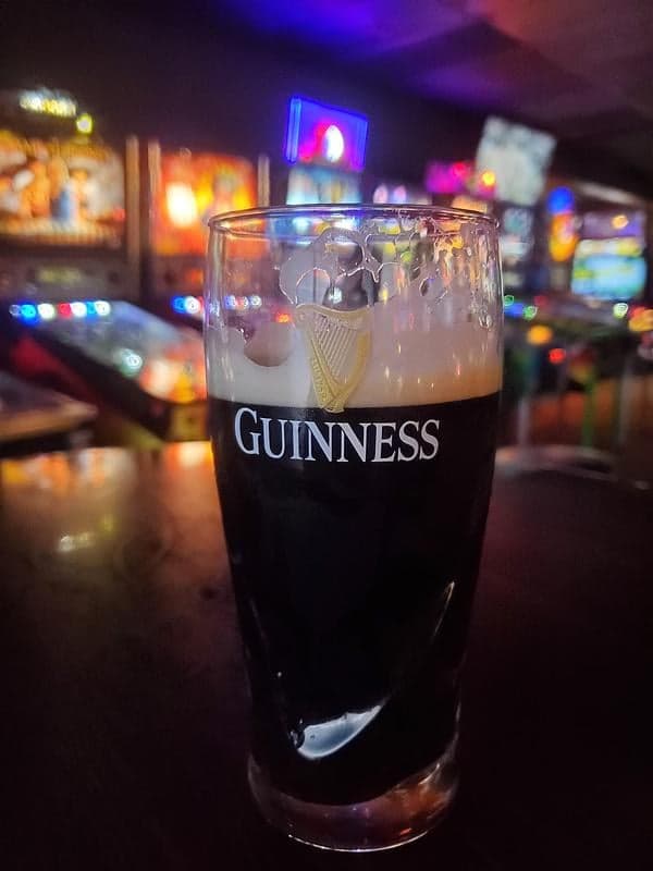 Einstein's Pub photo 5