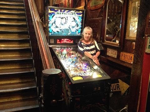 Fanny Ann's Saloon photo 4