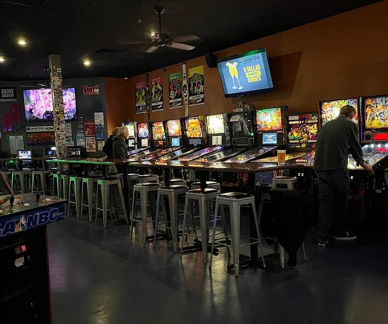 Level One Bar + Arcade photo 11