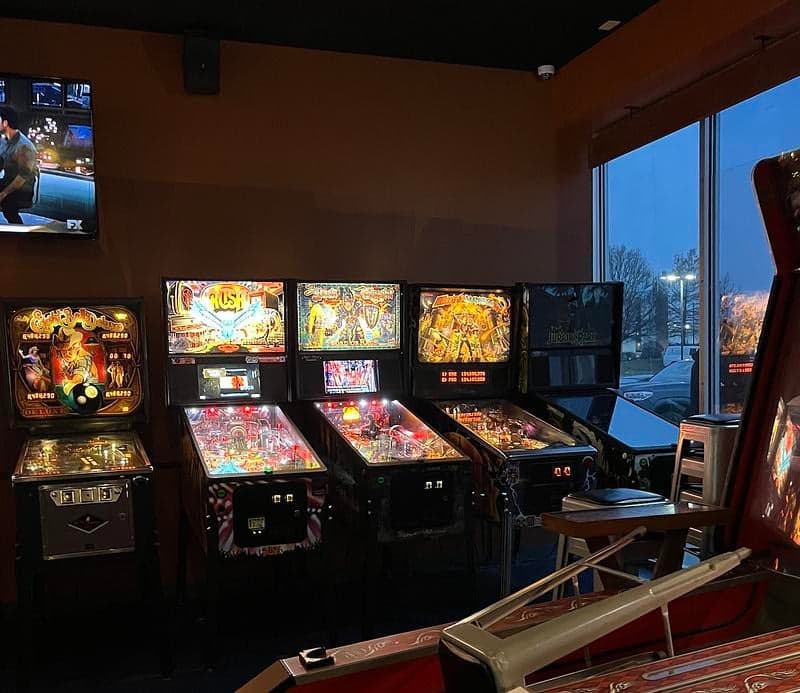 Level One Bar + Arcade photo 9