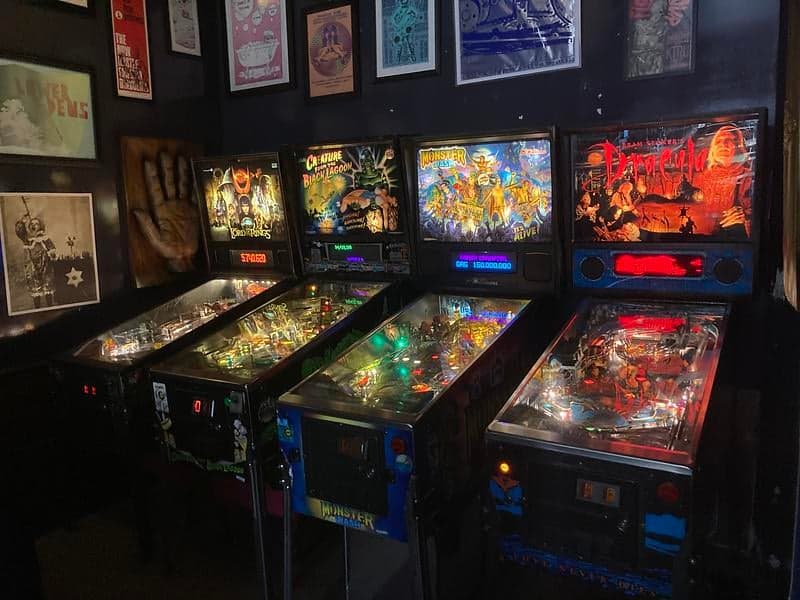 Little Dipper Lounge photo 9