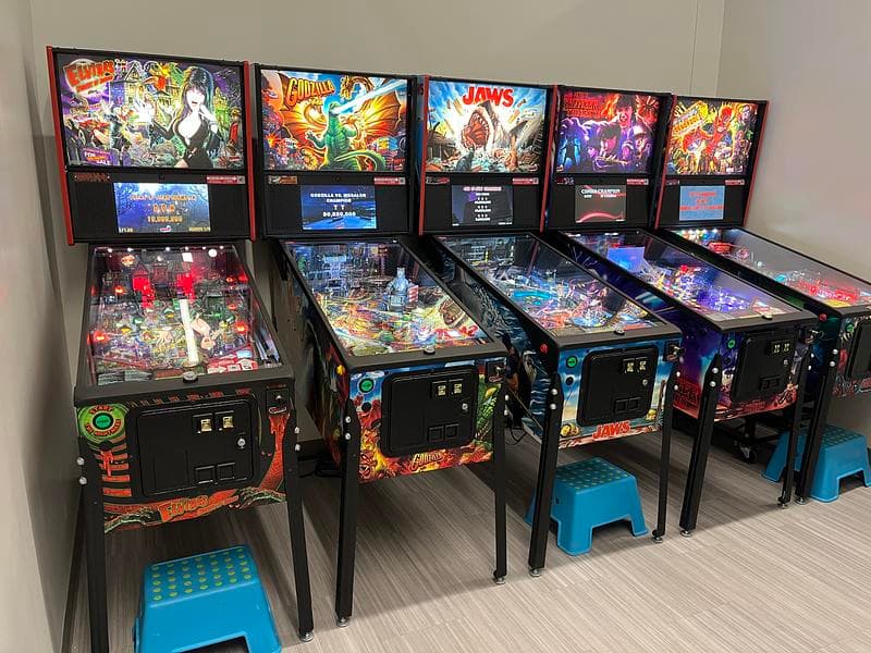 Pixel Planet Arcade photo 2
