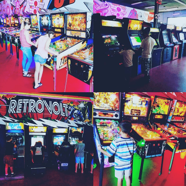 Retrovolt Arcade photo 3