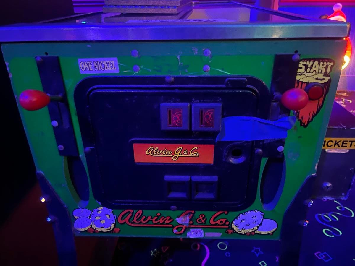 Sparks Pinball Museum & Arcade photo 1