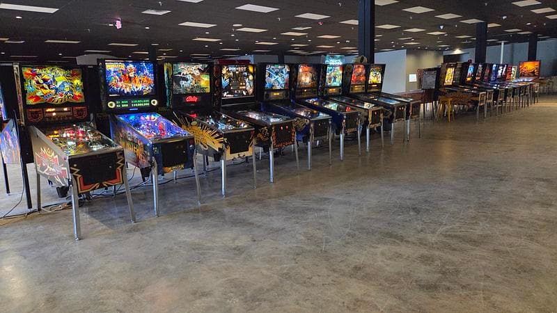 Spinners Pinball Arcade photo 6