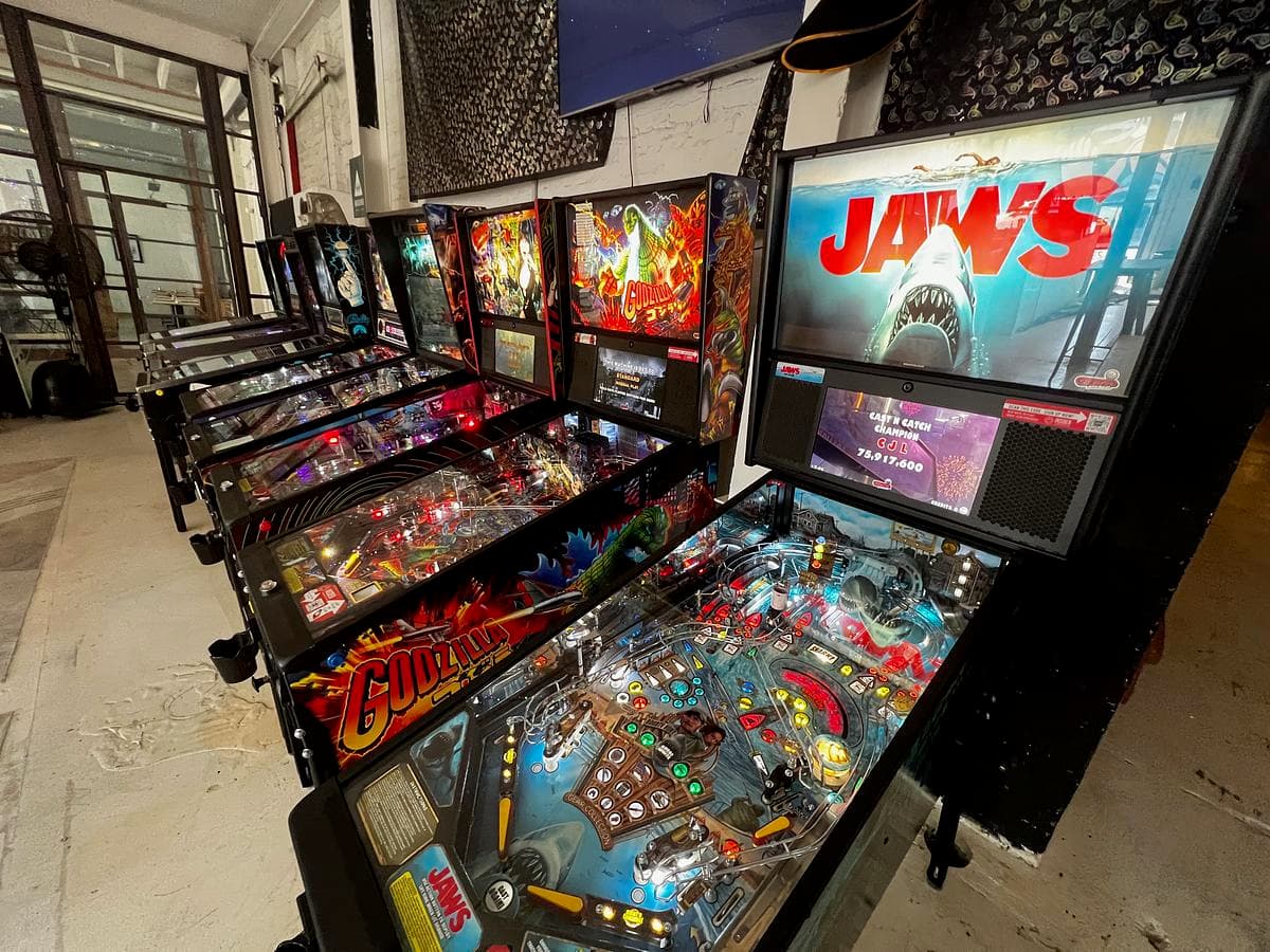 Willie's Wondercade photo 3