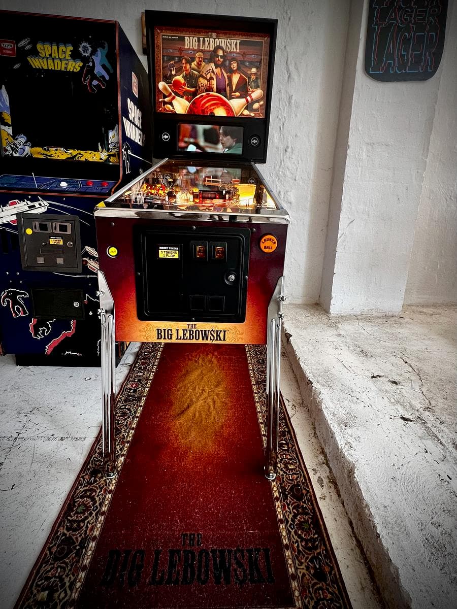 Willie's Wondercade photo 4