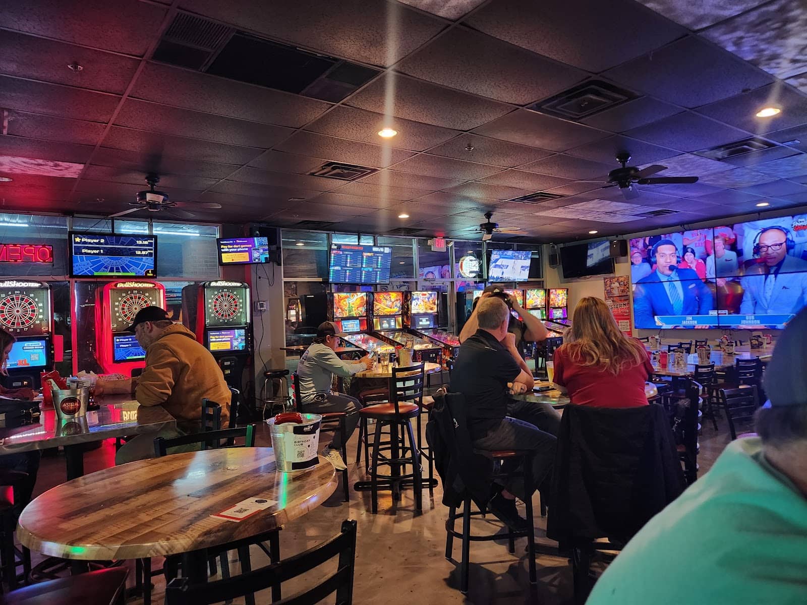 Draft Bar & Grille
