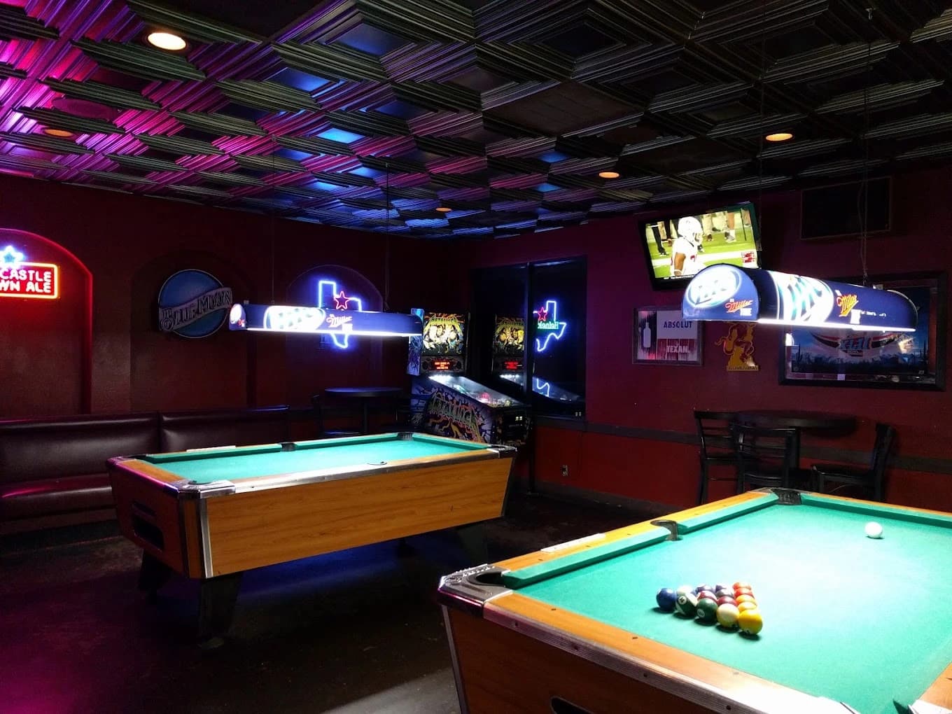 Bender Bar and Grill