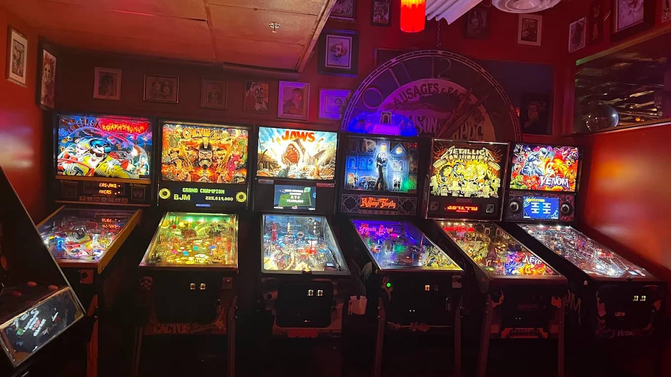 Uncle Ollie's Penthouse