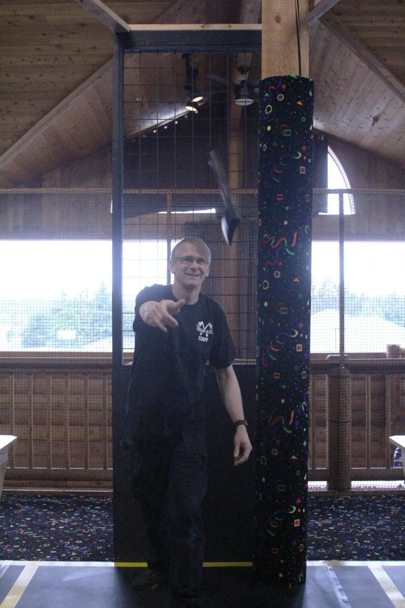 tossin axes pinball arcade axe throwing